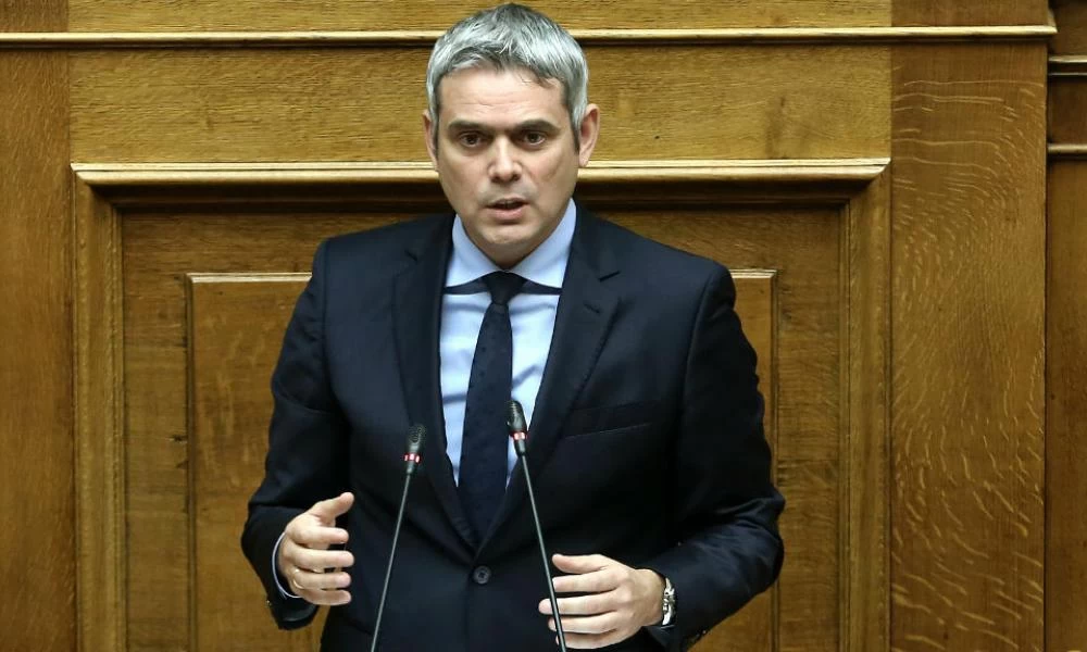 Κ. Καραγκούνης : 30 εκχιονιστικά έπρεπε να λειτουργούν στην Αττική Οδό και δεν έγινε